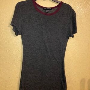 Plain short sleeve shirt